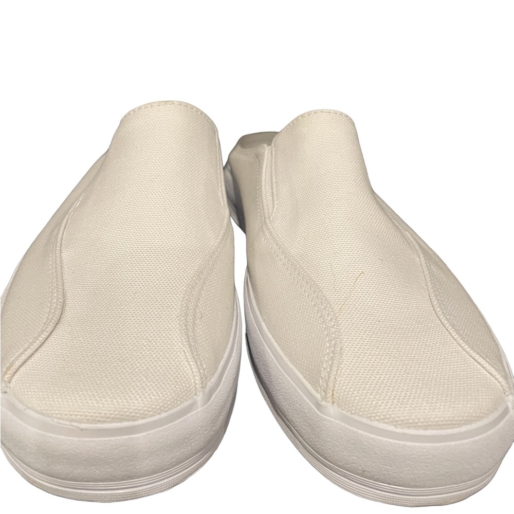 New wo tags  white slip on Keds